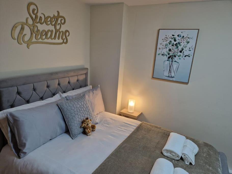 Apartment Cozy Flat & Lovely Garden, High Speed Wifi Cranford