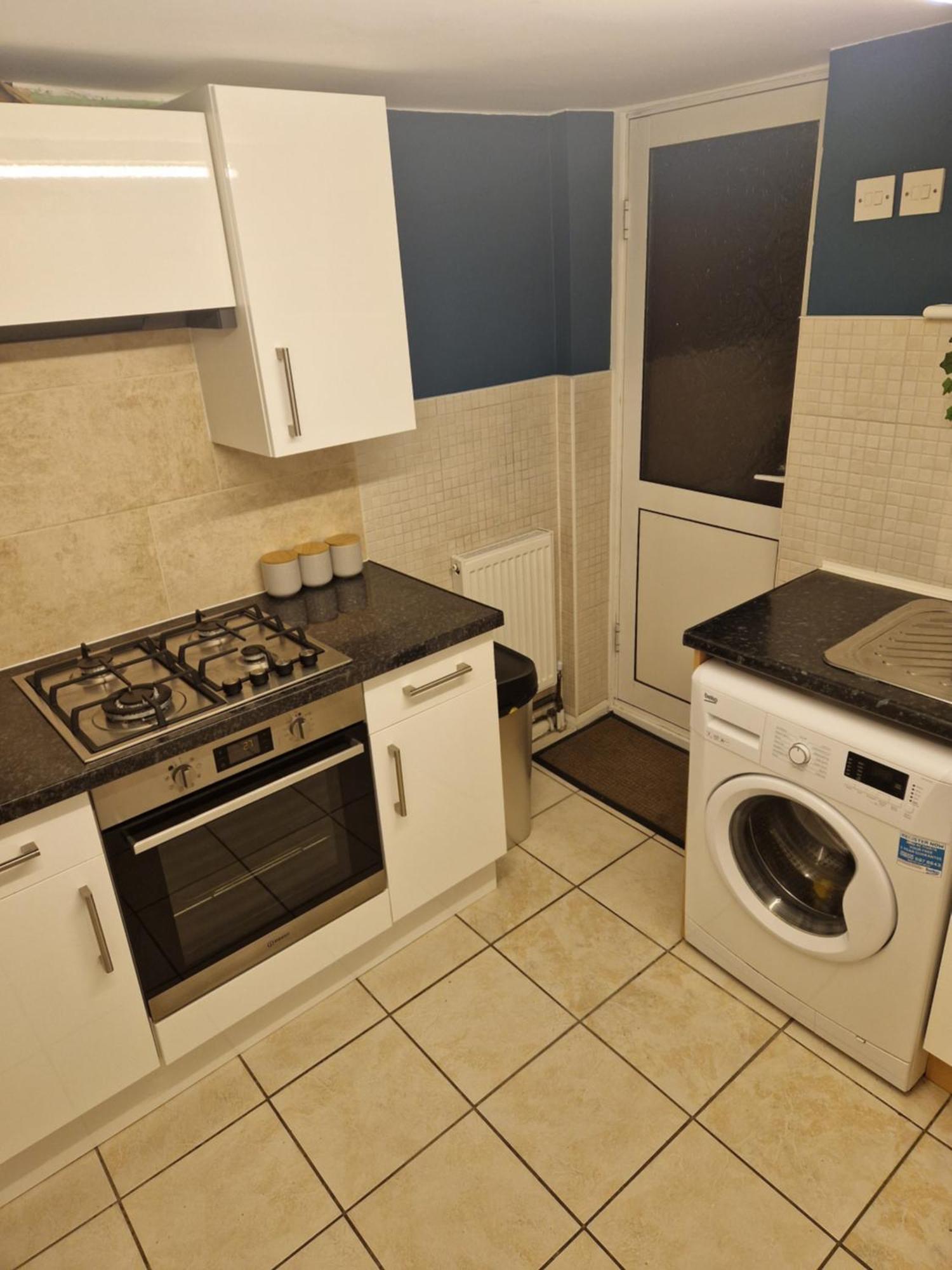 Apartment Cozy Flat & Lovely Garden, High Speed Wifi