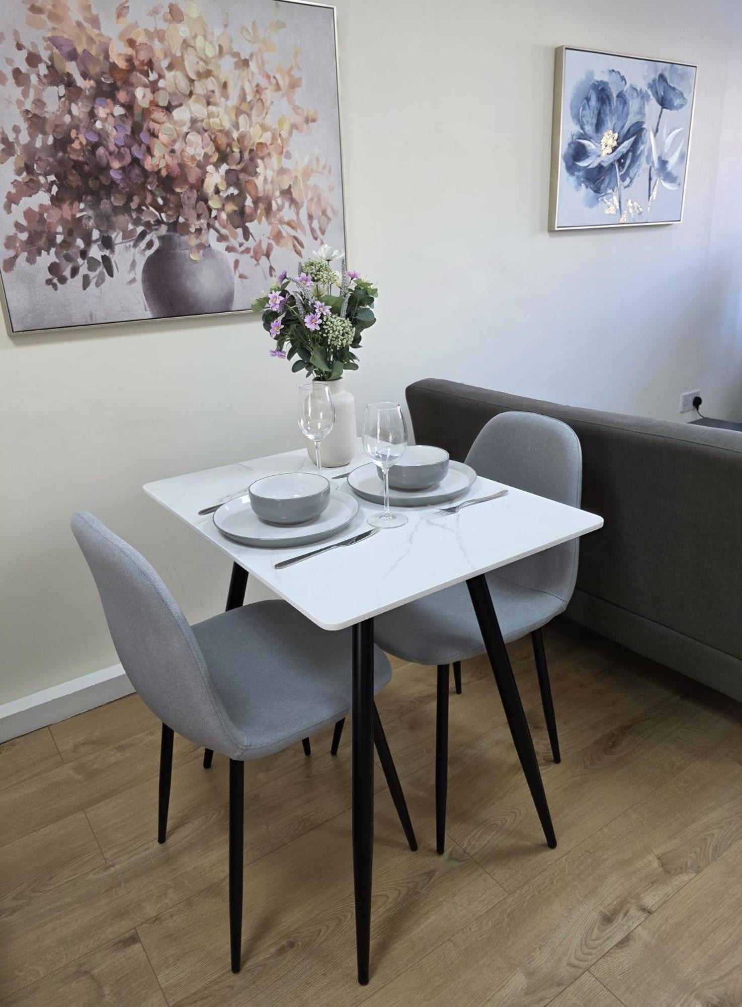 Cozy Flat & Lovely Garden, High Speed Wifi * Cranford